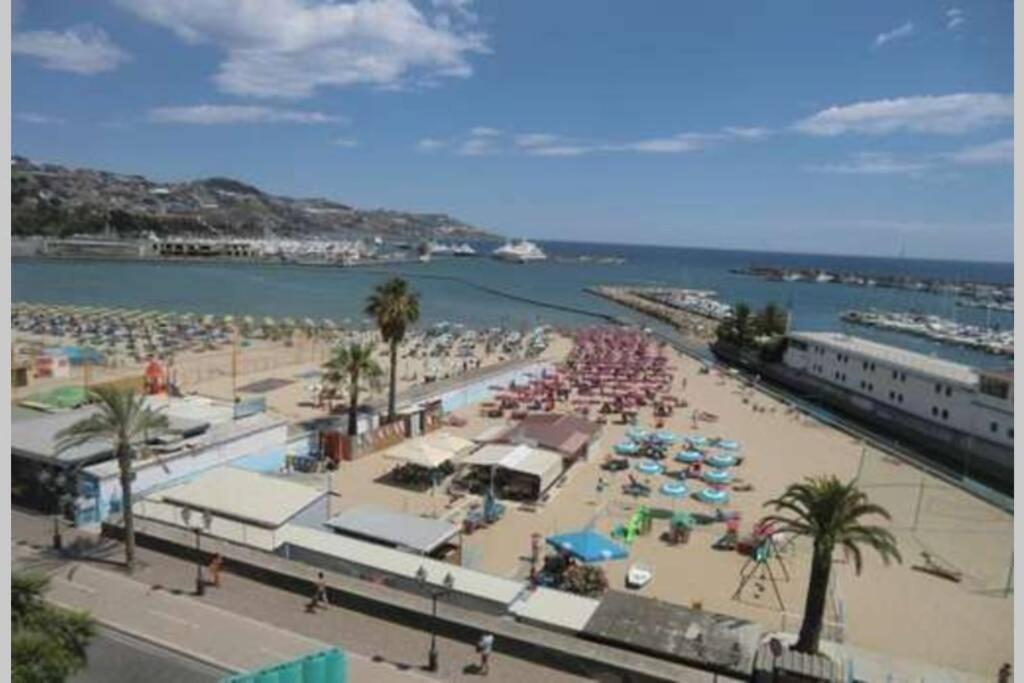 Centrally Located Apt By Harbour With Elevator Sanremo Exterior photo